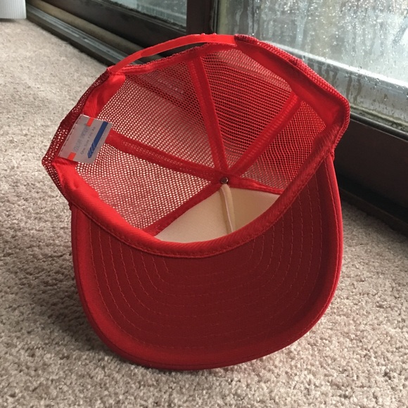 Vintage Minnie’s Cafe & Bar (MI) Trucker Hat - Picture 5 of 6